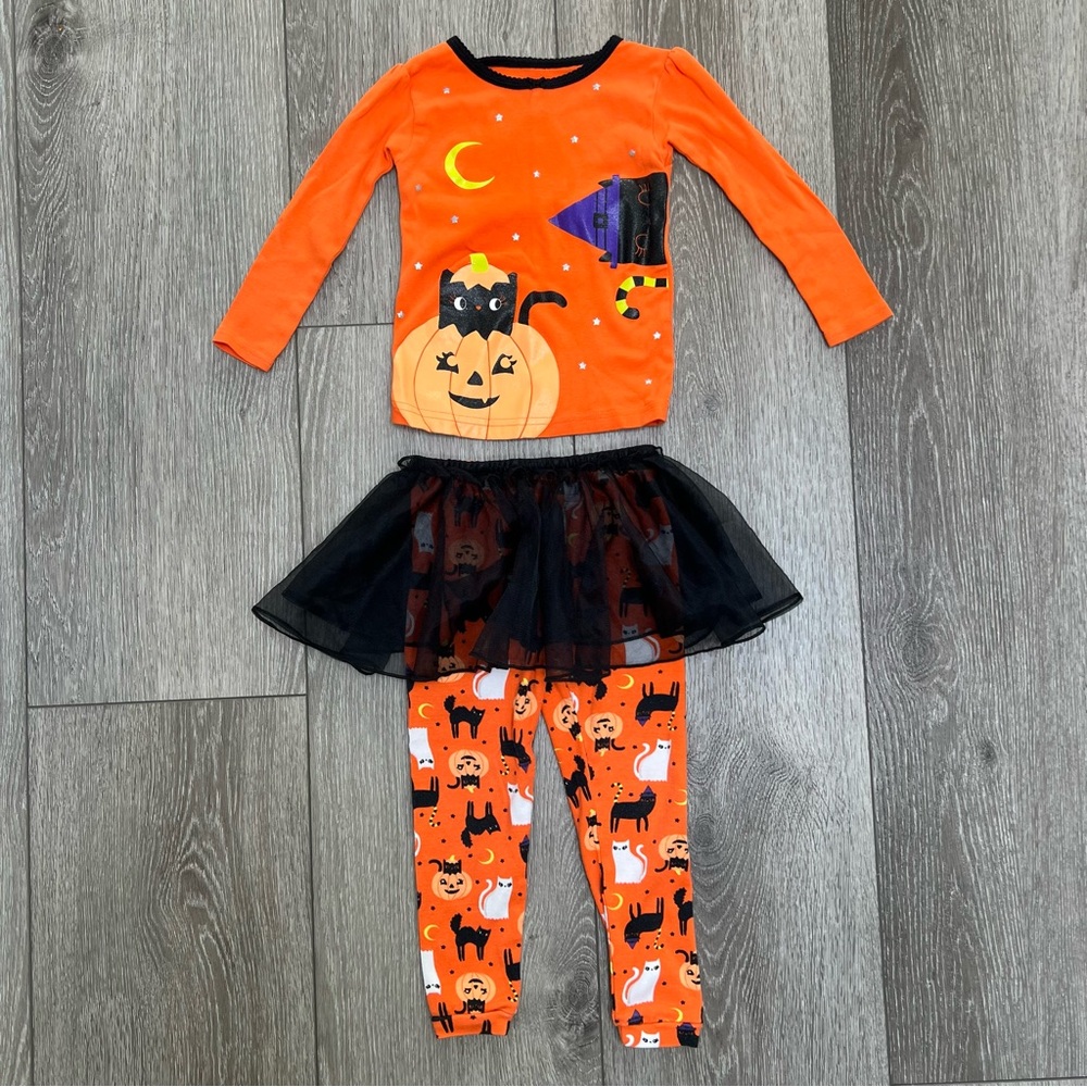 CARTERS 3PC HALLOWEEN LONG SLEEVE AND PANTS PAJAMA SET WITH TUTU 2T